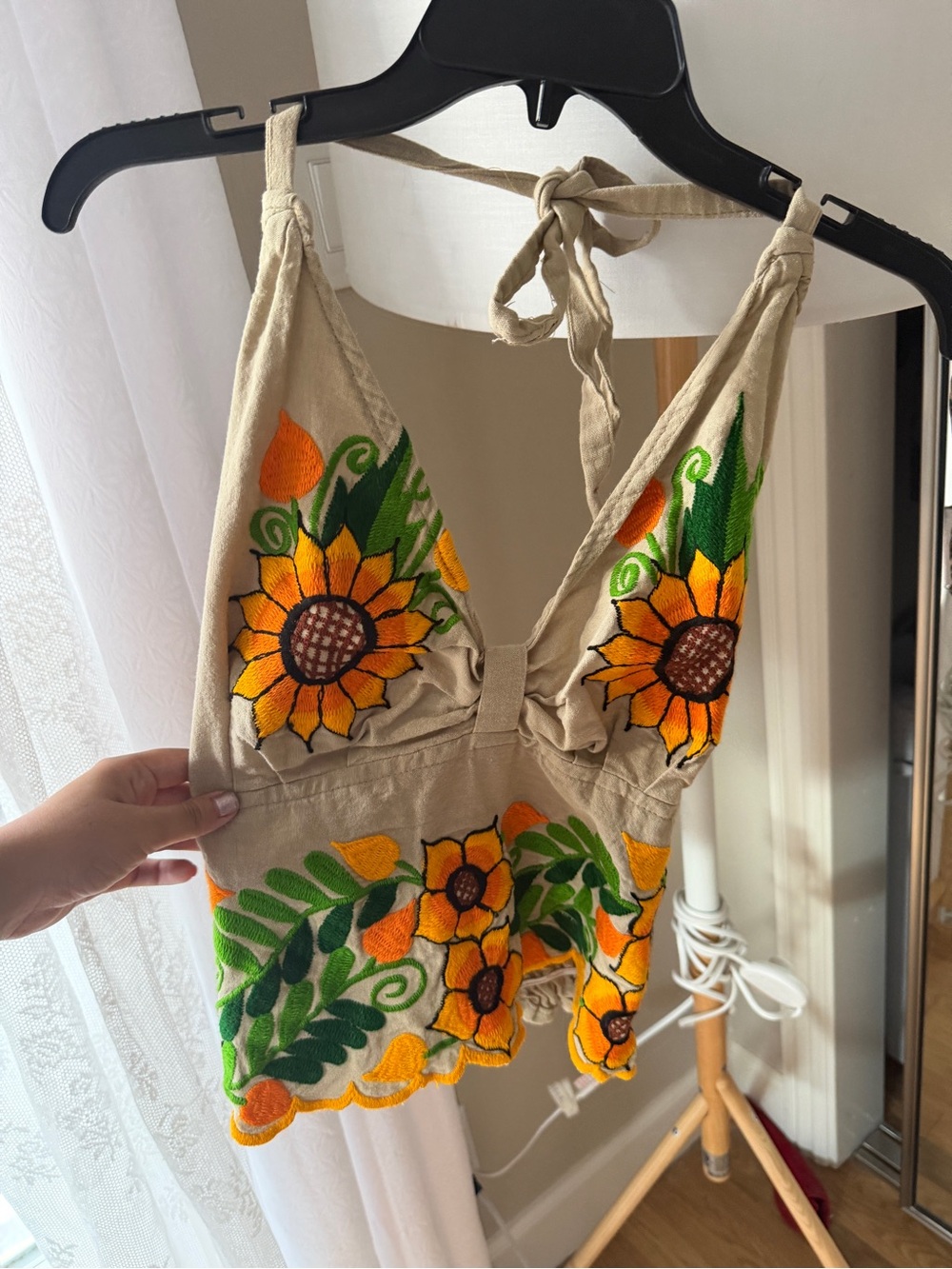 Halter top